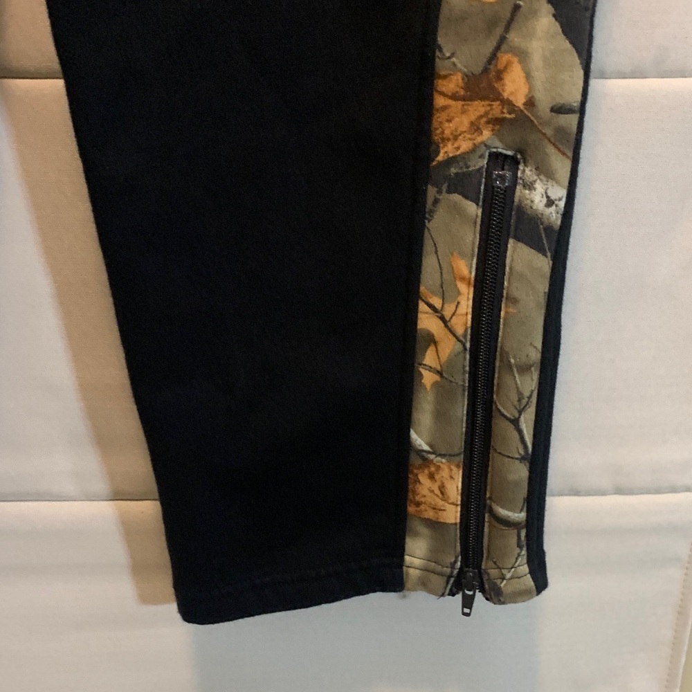 Legendary Whitetails Matching Hoodie Pants Set Black/Orange Camo Trim Large - Picture 11 of 16